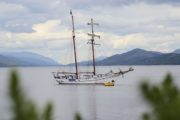 Cykelkrydstogt Skotland Skonnerten Flying Dutchman for anker