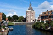 En af Hollands utallige sluser i Enkhuizen