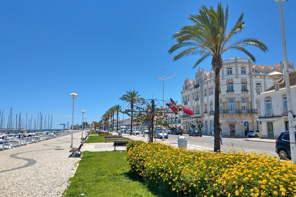 Havnepromenade i Vila Real de Santo Antonio